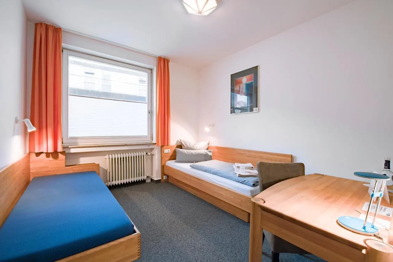 Hotel Der Akademie Caritas-Pirckheimer-Haus Nürnberg Almanya